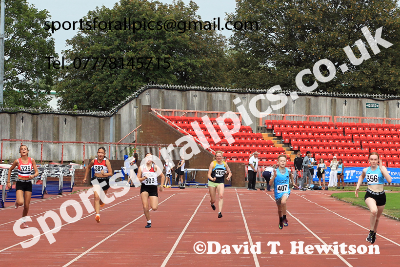 100 metres, Gateshead Tartan Games.  Photo: David T. Hewitson/Sports for All Pics